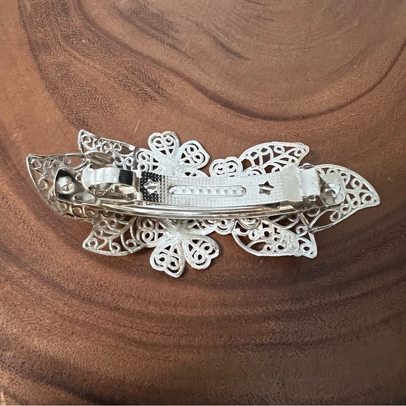 Silver Tone Floral Rhinestone Hair Clip Barrette - Picture 5 of 7